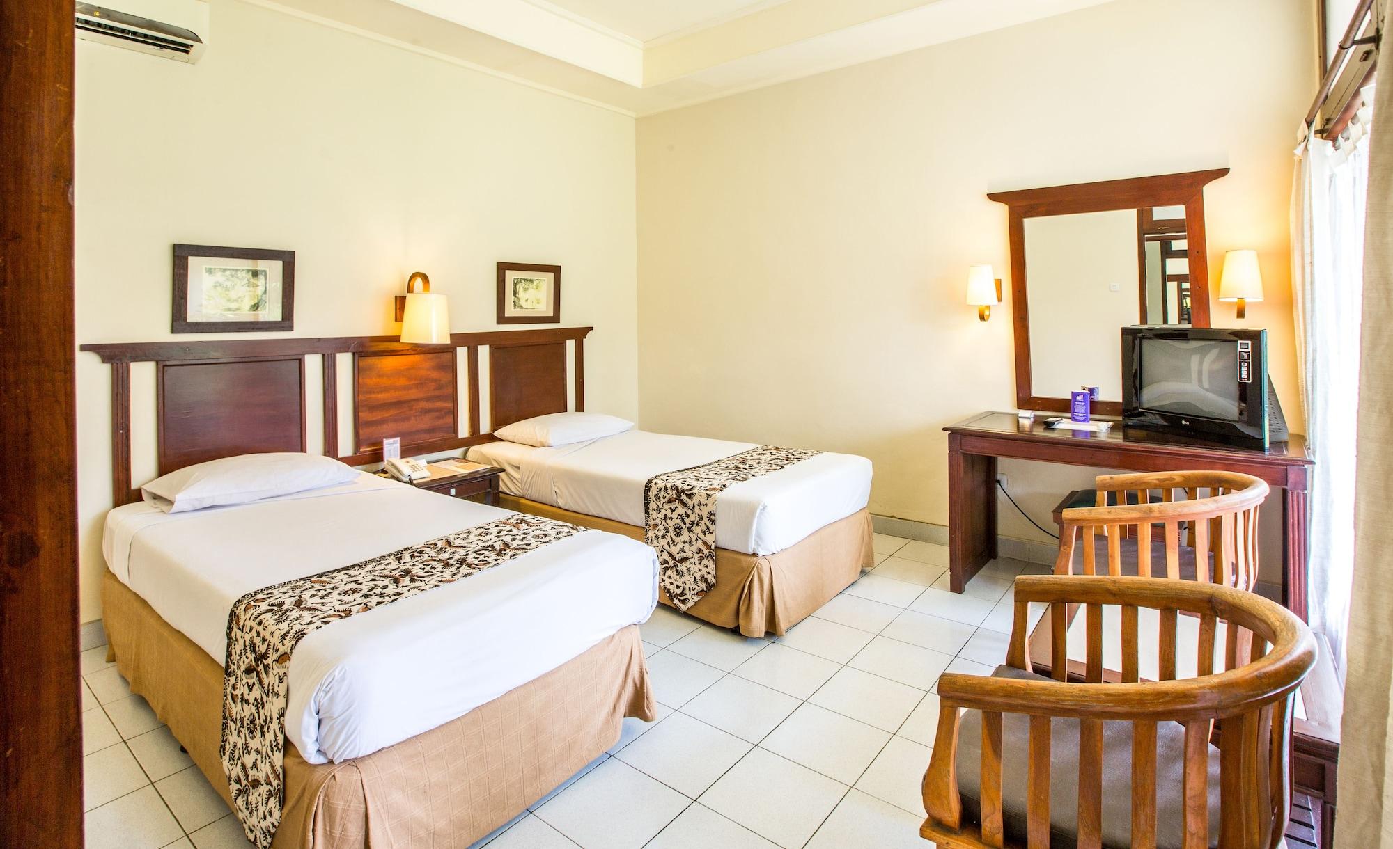 Besakih Beach Hotel Sanur Exterior foto