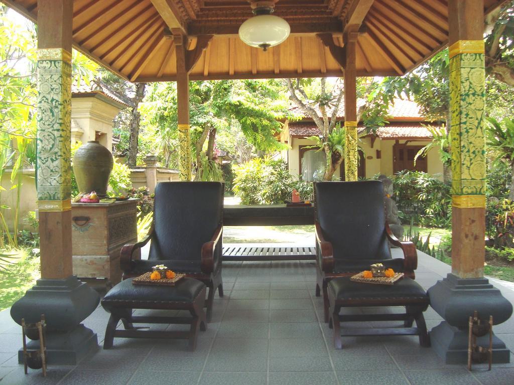 Besakih Beach Hotel Sanur Exterior foto