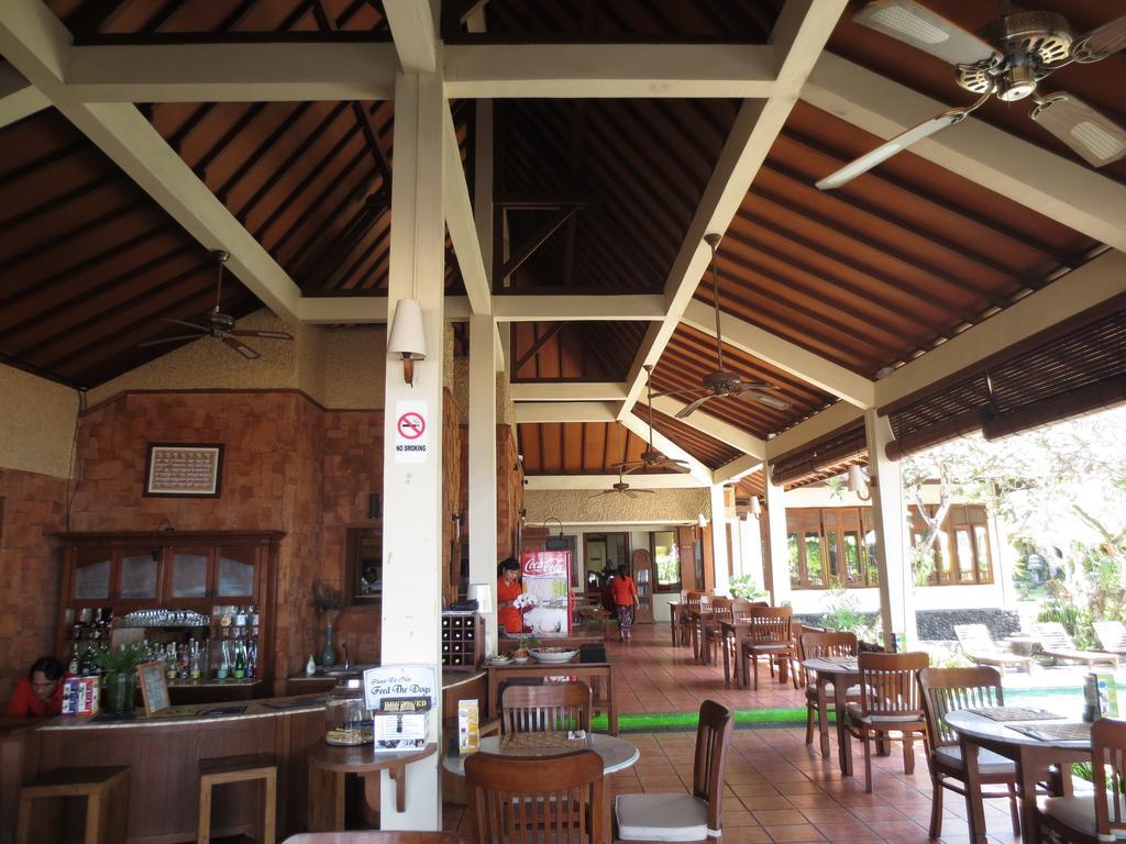 Besakih Beach Hotel Sanur Exterior foto