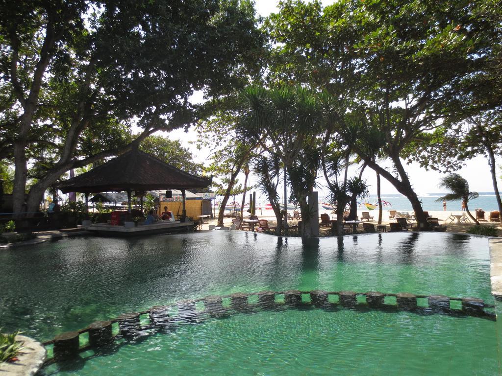 Besakih Beach Hotel Sanur Exterior foto