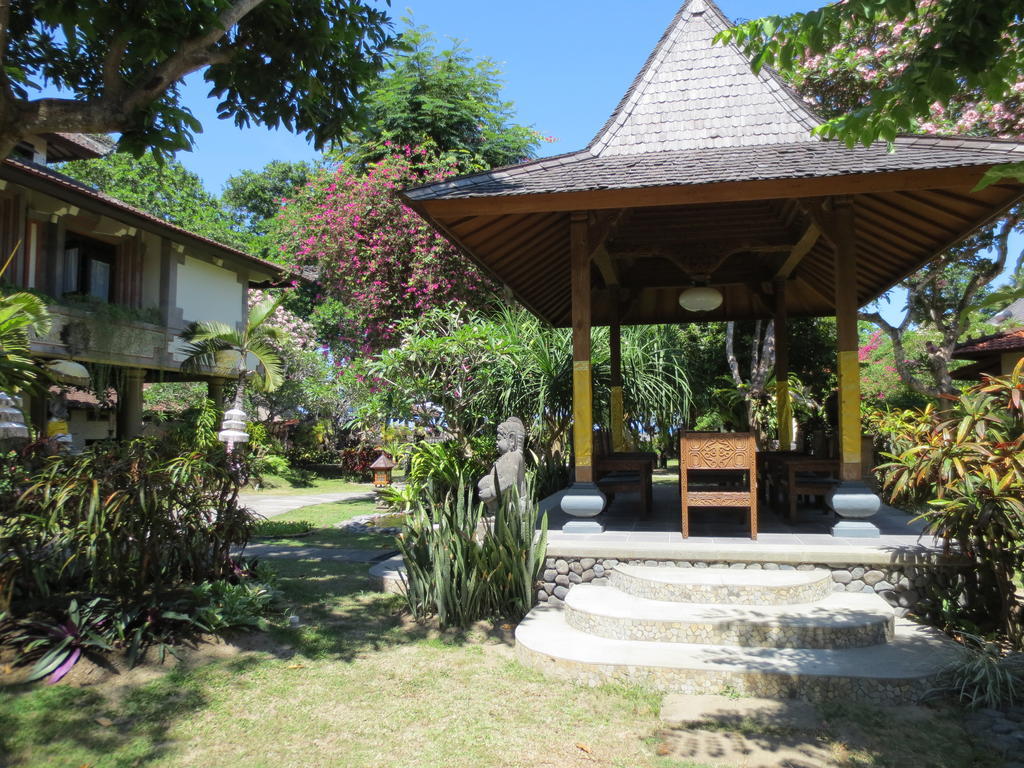 Besakih Beach Hotel Sanur Exterior foto