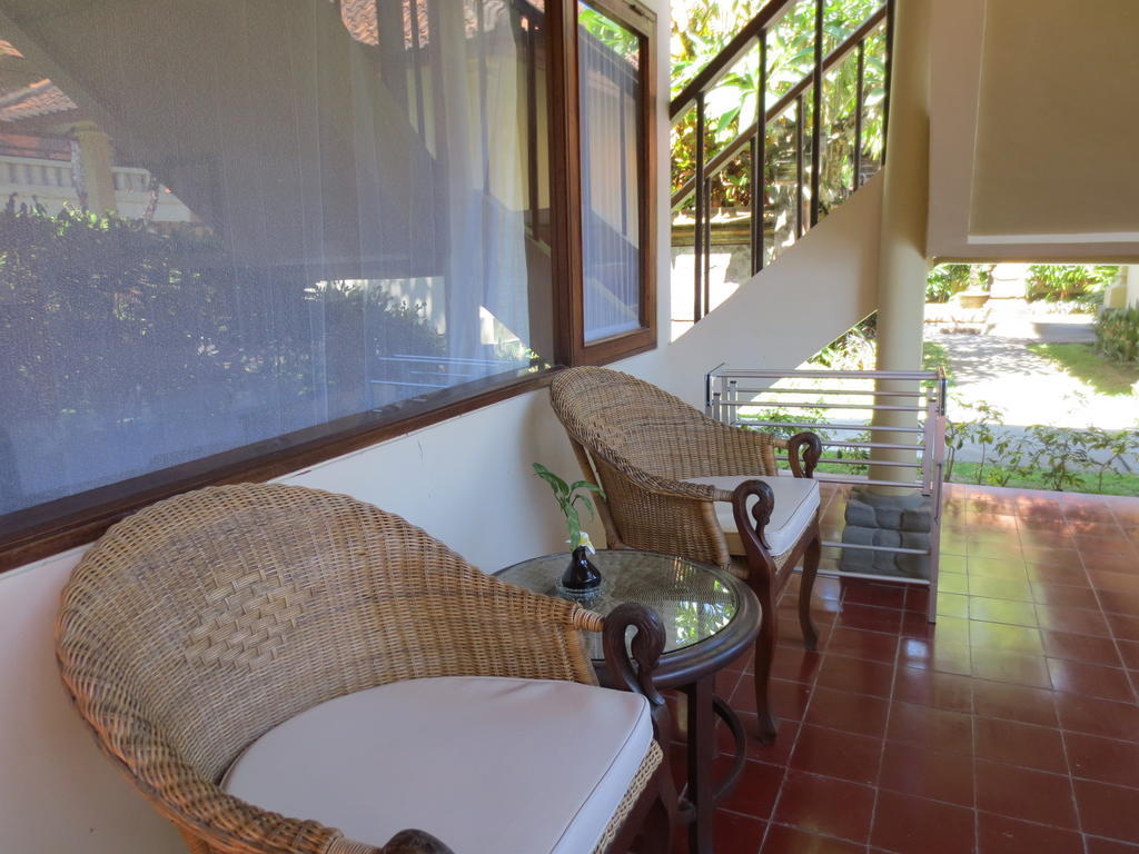 Besakih Beach Hotel Sanur Exterior foto